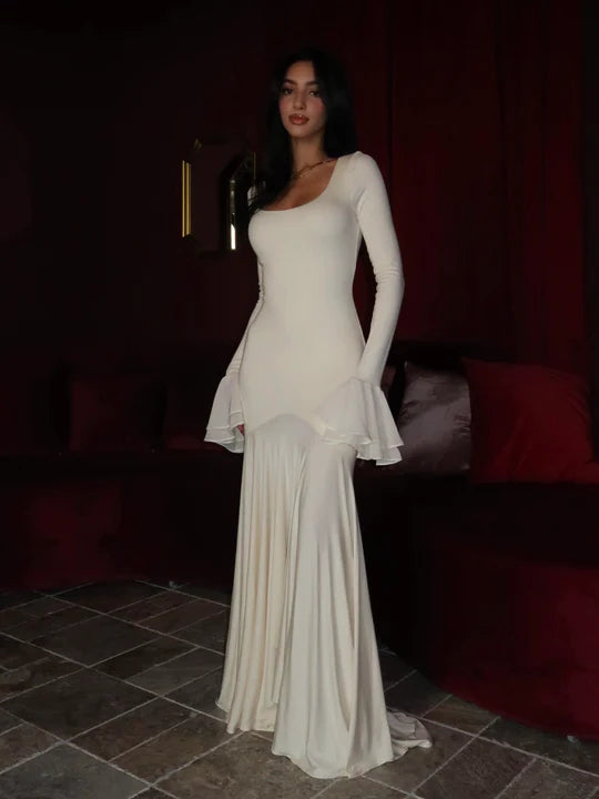 Château Valmont - Bell Sleeves