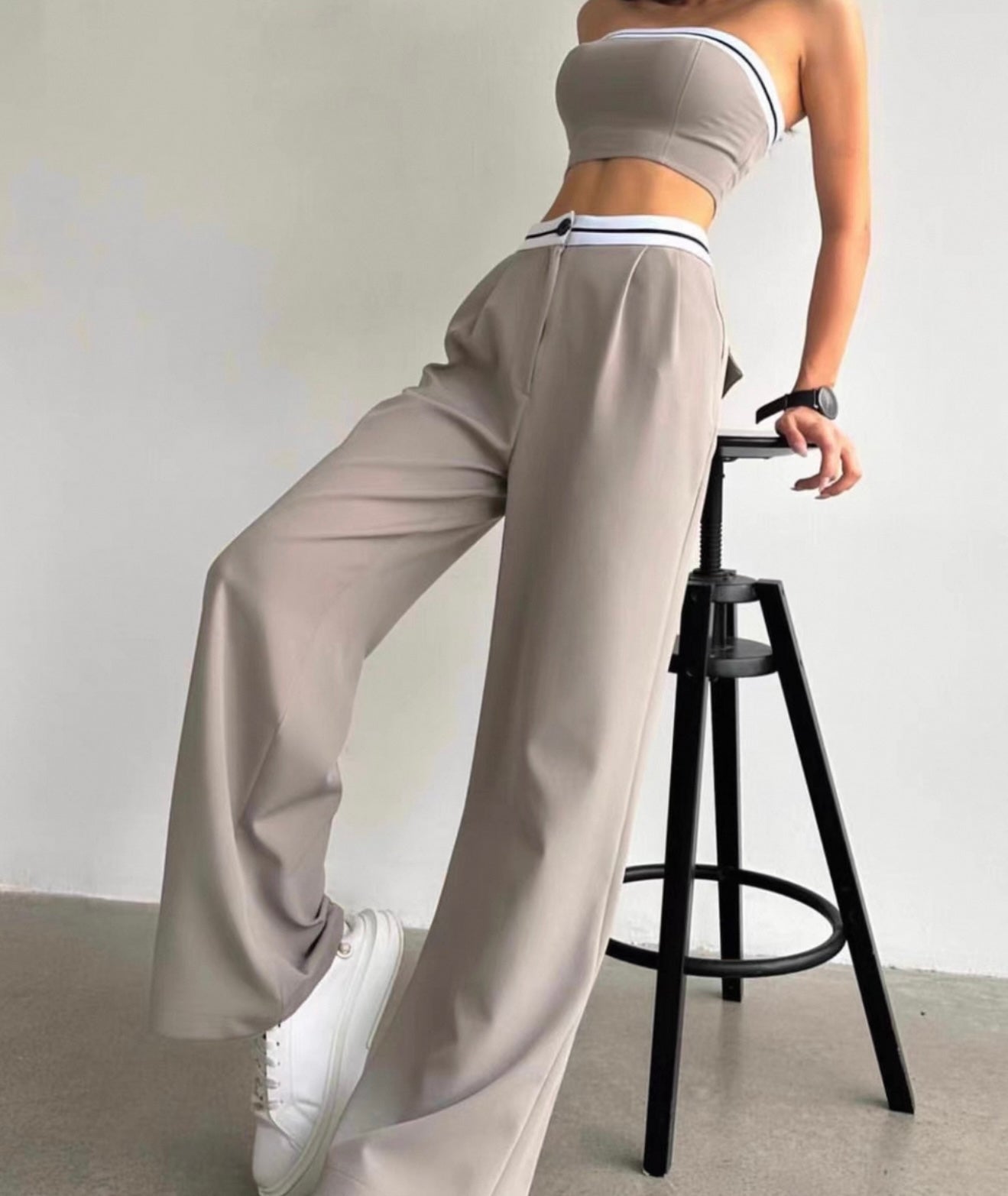 Ligne Blanche - Zweiteiler aus Bandeau-Top und High-Waist-Hose