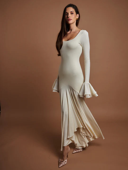 Château Valmont - Bell Sleeves