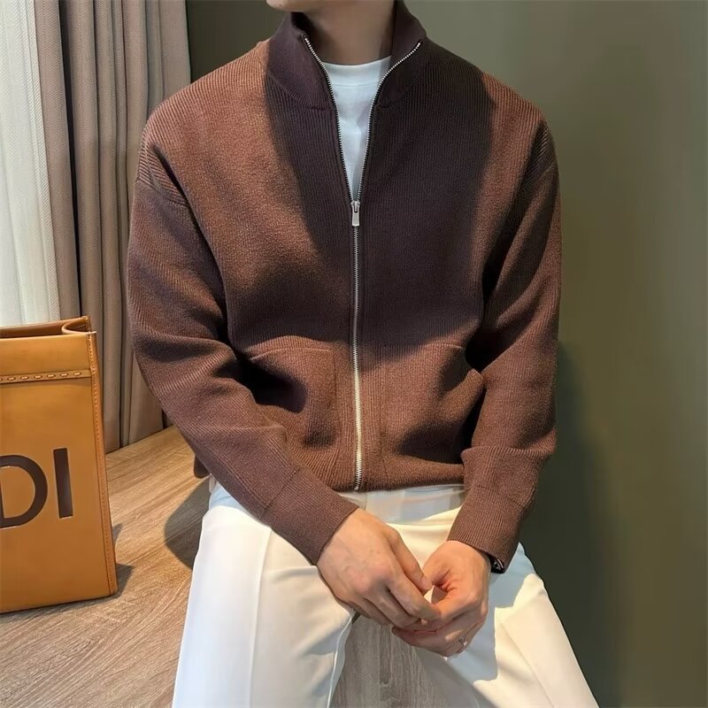 Ligne Claire – Strick-Übergangsjacke