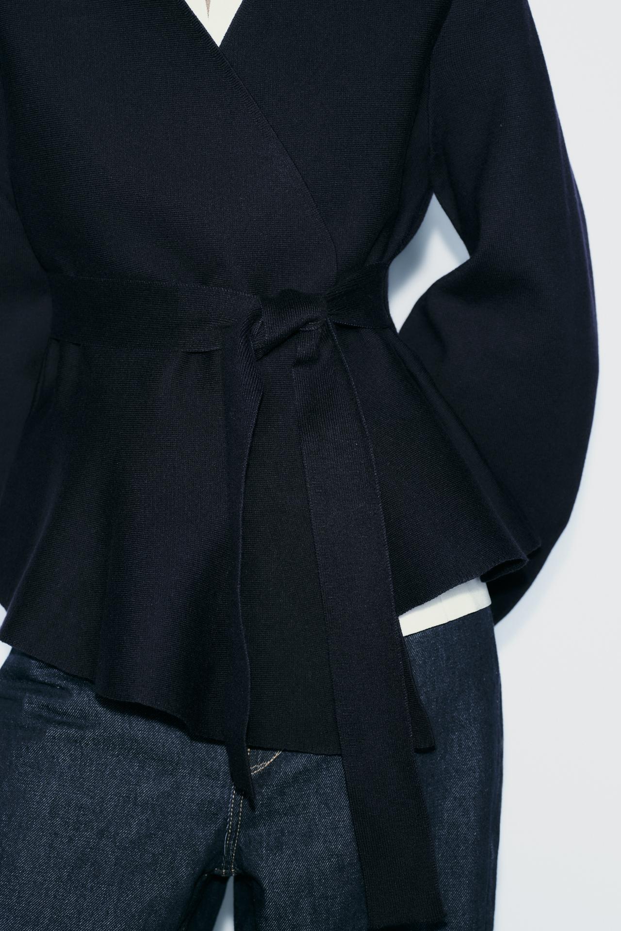 Belted Blazer mit  Schulter Pads