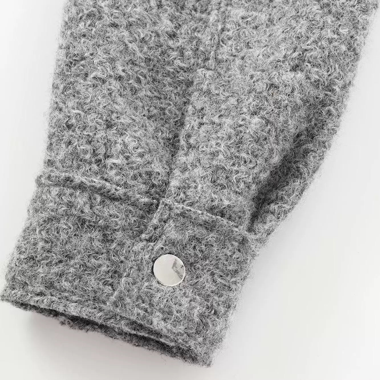 La Grise Élégance - Wolljacke mit Reißverschluss und Brusttaschen