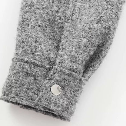 La Grise Élégance - Wolljacke mit Reißverschluss und Brusttaschen