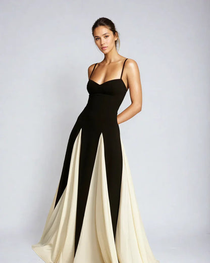 Noir Élégance - Abendkleid in kontrastreichem Schwarz-Weiß
