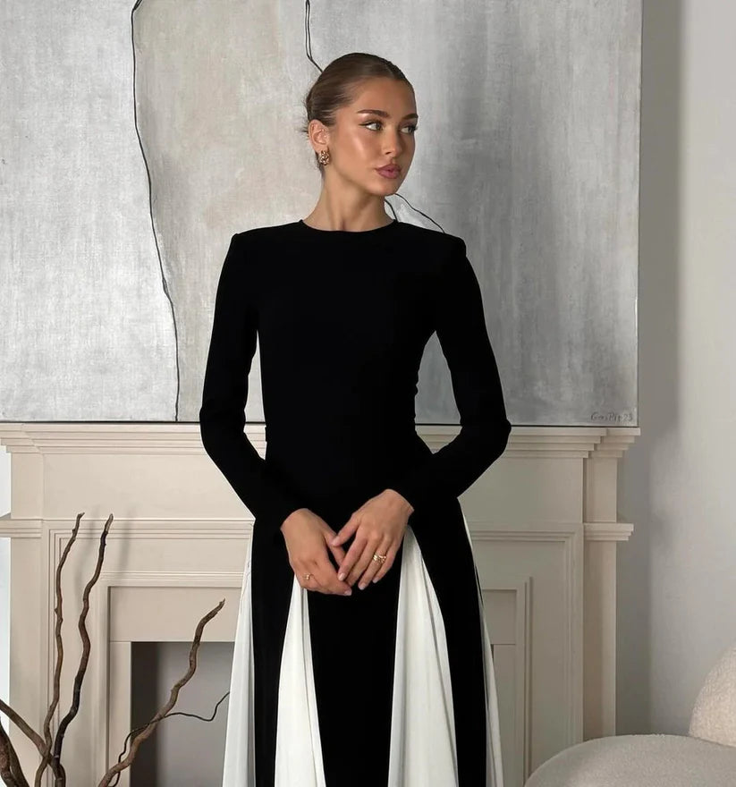 Noir Élégance - Abendkleid in kontrastreichem Schwarz-Weiß