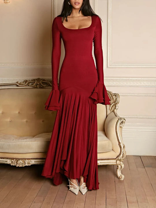 Château Valmont - Bell Sleeves