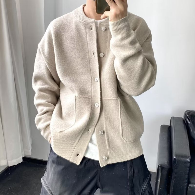 "Épure Japonaise" Japanische Rundhals-Strickjacke